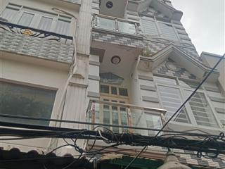 Bán nhà 4 tầng, sát mặt tiền q4 giá 4,75 tỷ
