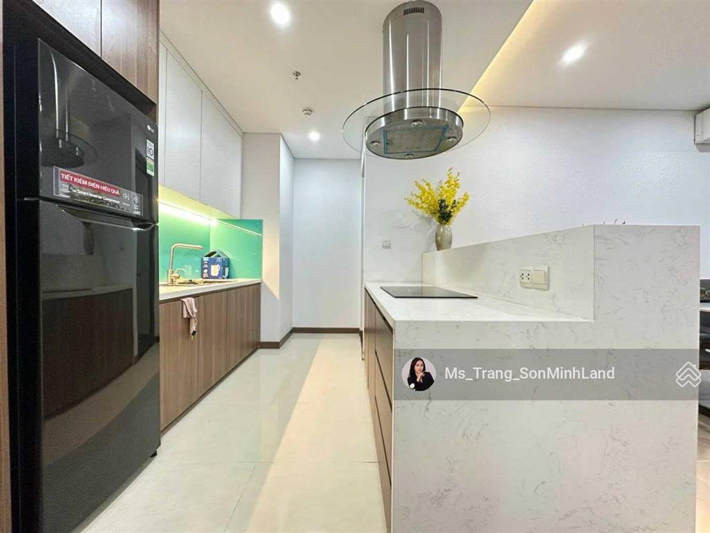 Cho thuê căn hộ tâm huyết nt cao cấp decor nhận nhà ngay vào ở được liền chỉ 23tr nhà mới toà iris