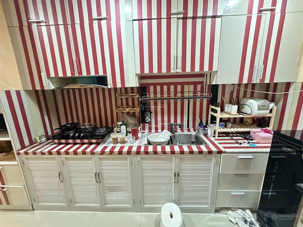 Cho thuê 1pn đầy đủ nội thất tại galaxy9  giá thuê 13tr/th ( nhà đẹp như hình )