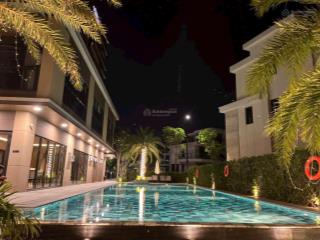 Biệt thự ven sông đẳng cấp tại mizuki park chỉ còn 2 căn