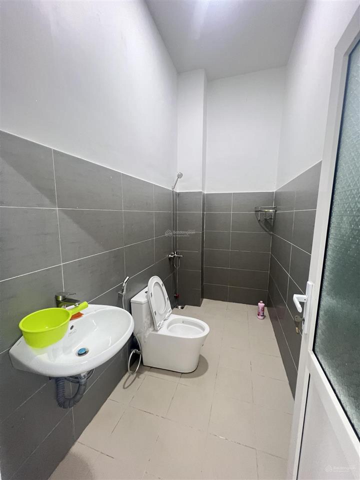 Cho thuê nhà 1 lầu khu đô thị tây bắc, phường rạch giá, an giang. ngay công viên, 2 phòng ngủ