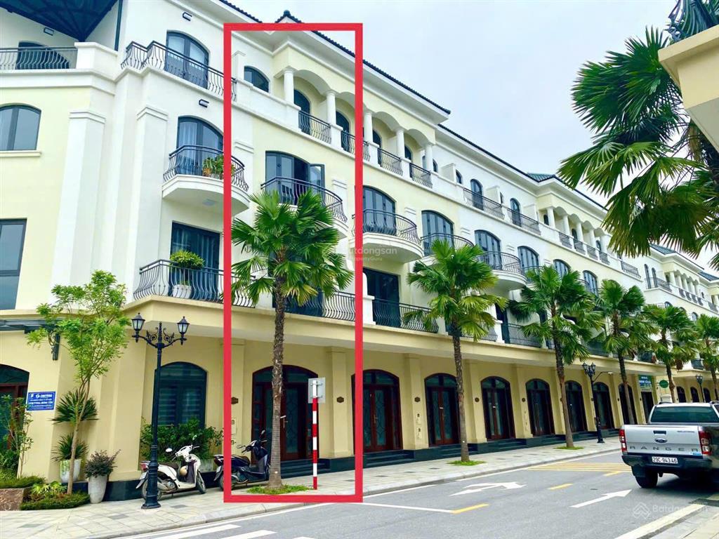 Cắt lỗ cọ xanh, giá 6,15 tỷ đã có sổ đỏ  vị trí cạnh công viên