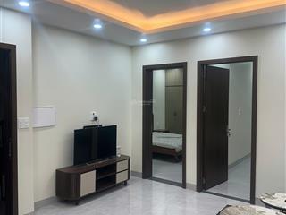 Cho thuê căn hộ 2pn 1 bếp 1 khách view hồ tây gía rẻ