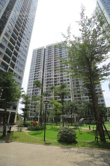 Shophouse chân đế chung cư s2.02 vinhomes grand park  sổ hồng  đang cho thuê 28tr/ tháng