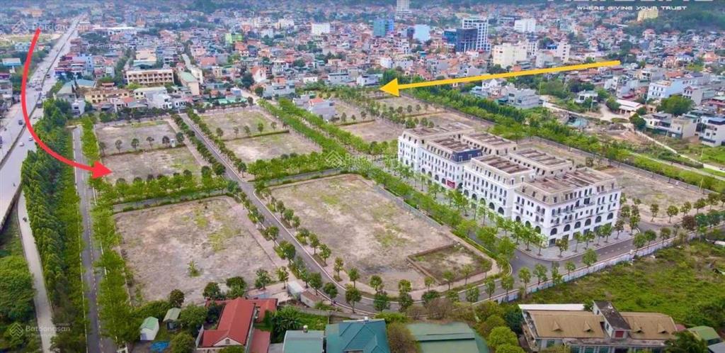 Cắt lỗ nền căn góc trục chính đường lạc trung, rộng 20m siêu đẹp của dự án