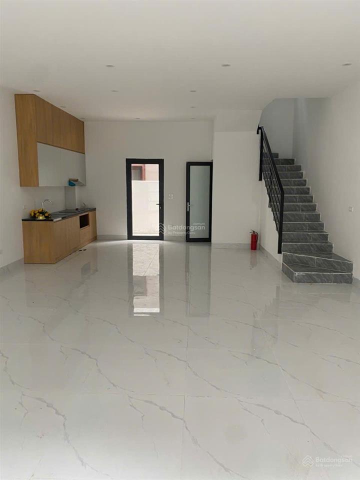 Chính chủ cho thuê nhà 2pn khép kín đủ đồ giá rẻ