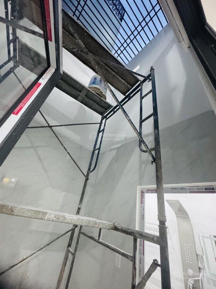 Bán nr 7pn, 69m2, giá siêu hời 9,1 tỷ ở bình trị đông, bình tân, hcm