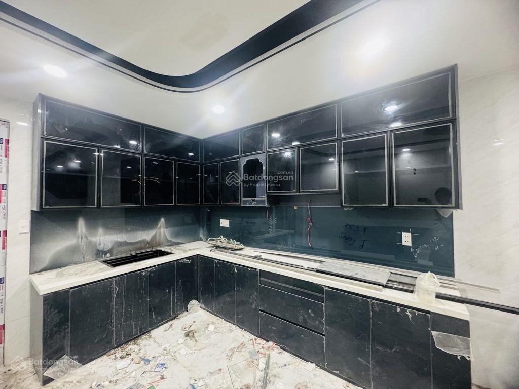 Bán nr 7pn, 69m2, giá siêu hời 9,1 tỷ ở bình trị đông, bình tân, hcm