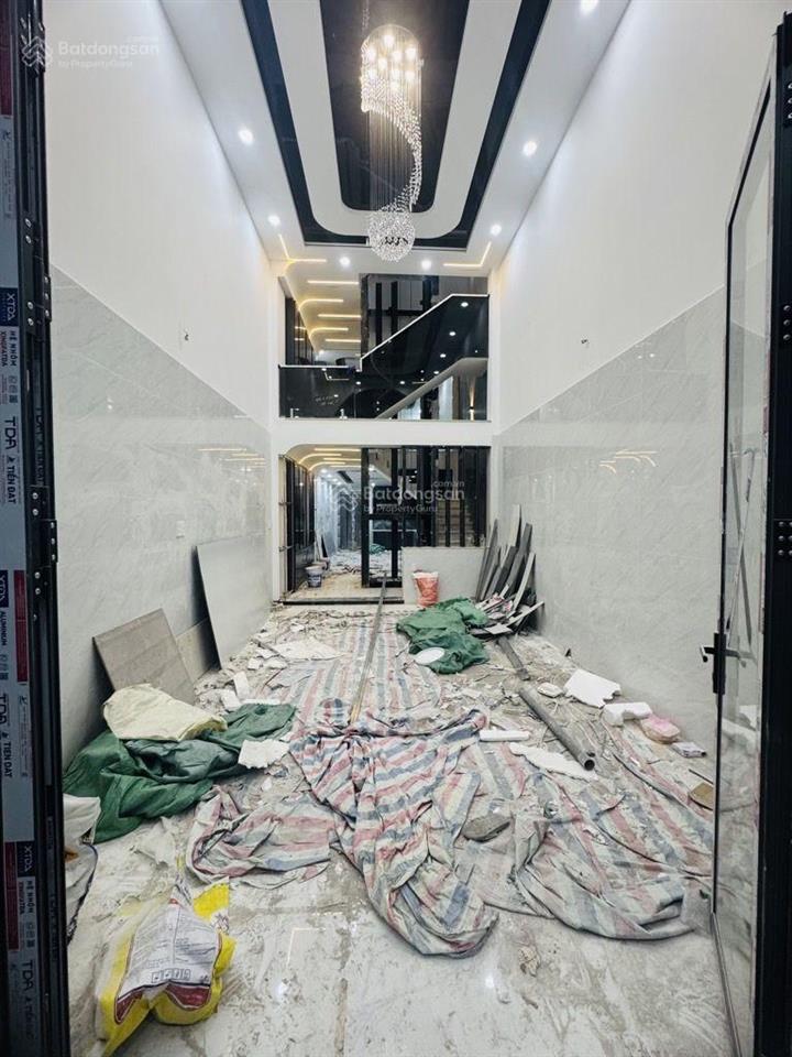 Bán nr 7pn, 69m2, giá siêu hời 9,1 tỷ ở bình trị đông, bình tân, hcm