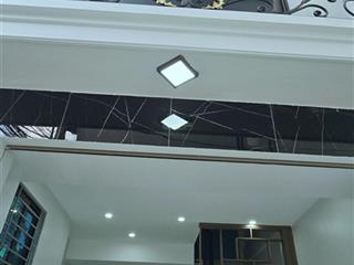 Nhà đẹp cạnh nhổn 5 tầng 4 ngủ giá 5.x tỷ  0814 106 ***