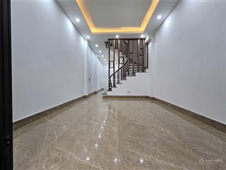 Nhà đẹp cạnh nhổn mặt ngõ ô tô không quy hoạch