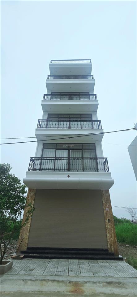 Hot nhà phân lô cạnh nhổn chỉ hơn 10 tỷ!  0814 106 ***