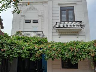 Chính chủ bán nhà 3 tầng diện tích đất hơn 200m2, gần đường lý thánh tông