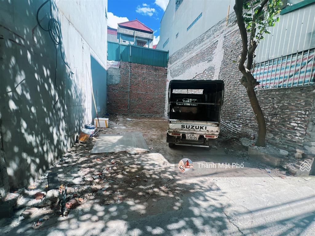 Bán đất lý sơn, thượng thanh 60m2 mt 5m 9.55 tỷ. hiếm, ô tô 7c vào đất, 1 nhà ra phố