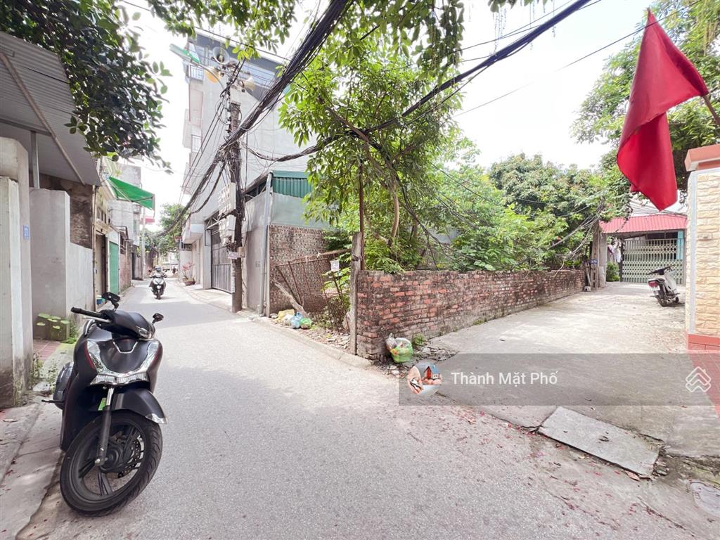 Bán đất ngọc thuỵ, long biên 55m2 mt 4m 5.5 tỷ. hiếm, ô tô tránh, giá đầu tư