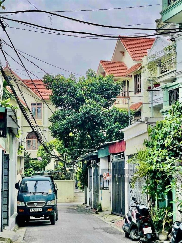 Bán đất ngọc thuỵ, long biên 100m2 mt5m 12.3 tỷ. hiếm ! lô góc, oto tránh, kinh doanh.