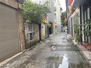 Bán đất việt hưng, long biên 50m2 mt5m 5.7 tỷ. sổ đỏ vuông vắn, giá đầu tư.