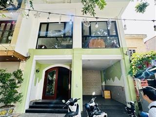 Bán nhà việt hưng, long biên 100m2 5t 35 tỷ, mặt phố, vỉa hè, thang máy, kinh doanh