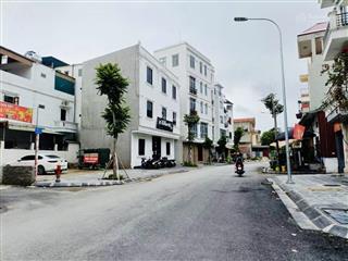 Bán đất phúc lợi, long biên 100m2 mt10m 21.5 tỷ. phân lô, lô góc, vỉa hè, oto tránh, kinh doanh.