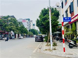 Bán đất gia thượng  ngọc thuỵ, 70m2 mt4.6 9.5 tỷ. gần trường việt pháp, ngõ thông.