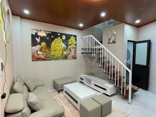 Bán nhà bồ đề, long biên 30m2, 3t, 2.85 tỷ. hiếm! duy nhất 3 phòng ngủ về ở luôn