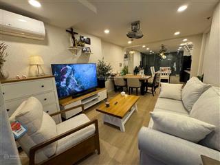 Cần bán shophouse melody 240m2 4pn, full nội thất, vị trí đẹp,tầng trệt cho thuê tạo thêm dòng tiền