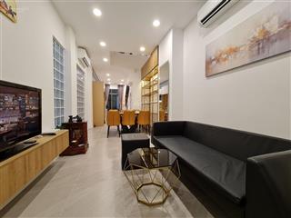 Bán nhà đẹp ngay phan đình phùng phú nhuận