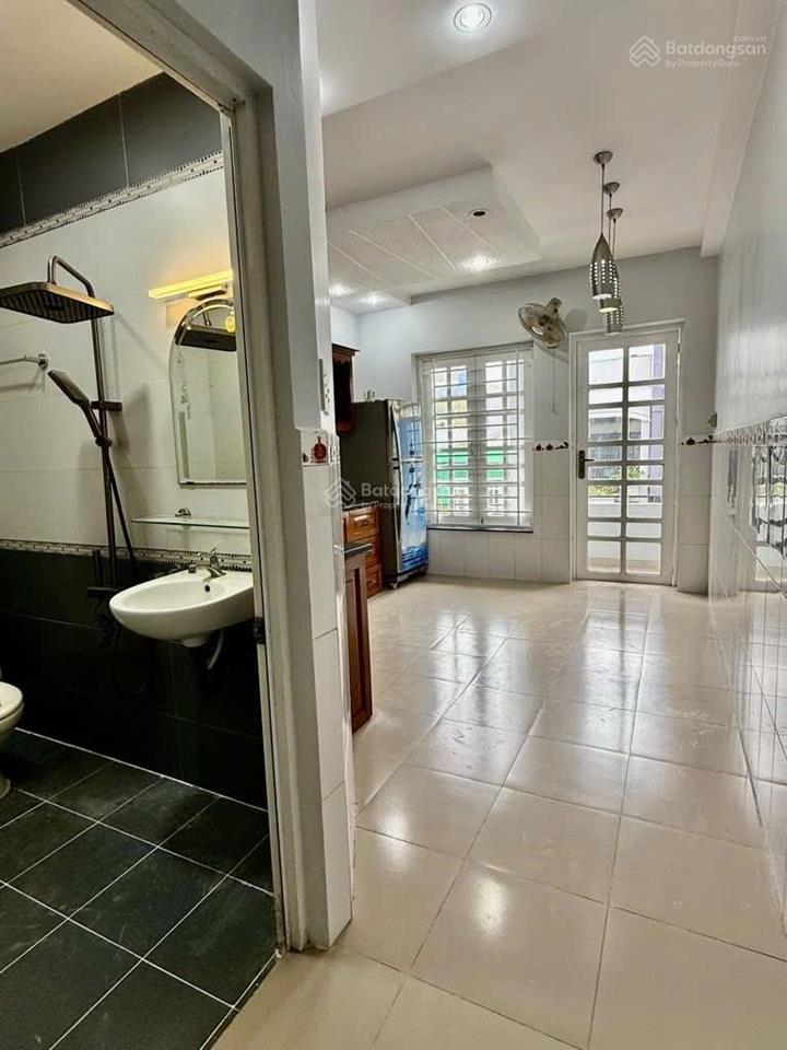 Bán nhà mặt tiền 5 tầng, btct, cư xá phú lâm d, phường 10, quận 6
