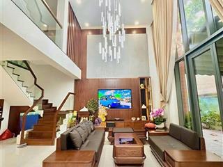 Khu vip tân quy  nhà 4 tầng  dt 65m2  hxh quay đầu  shr hoàn công  giá 10 tỷ
