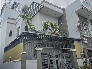 Cần bán gấp  dt (5x10)  hẻm 6m  shr hoàn công  phú thuận  quận 7  nhỉnh 5tỷ