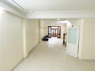 105m2 chỉ 34tr/th ngay tại đội cấn, sàn thông cực dễ sử dụng, cho làm mọi mô hình, full đh, oto đỗ