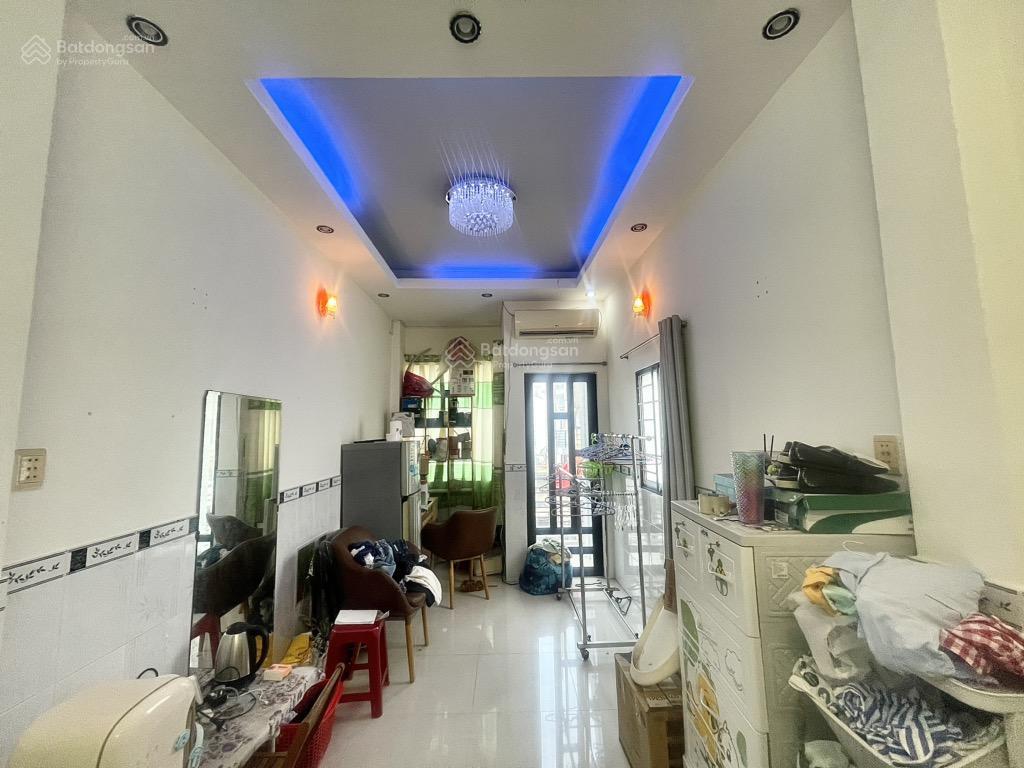 Bán nhà bến vân đồn, p. 5, q4, 50m2, 5lầu, 6pn, chỉ 8.5 tỷ!