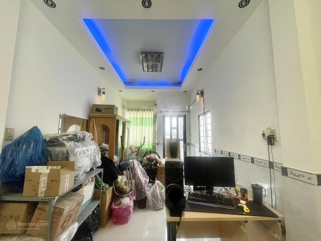 Bán nhà bến vân đồn, p. 5, q4, 50m2, 5lầu, 6pn, chỉ 8.5 tỷ!