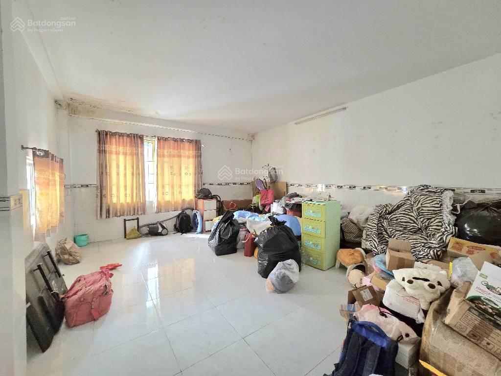 Nhà hẻm 4m, hoàng diệu, p.9, q4, 68m2, 8m x 9m, 4 lầu, chỉ 10,2 tỷ!