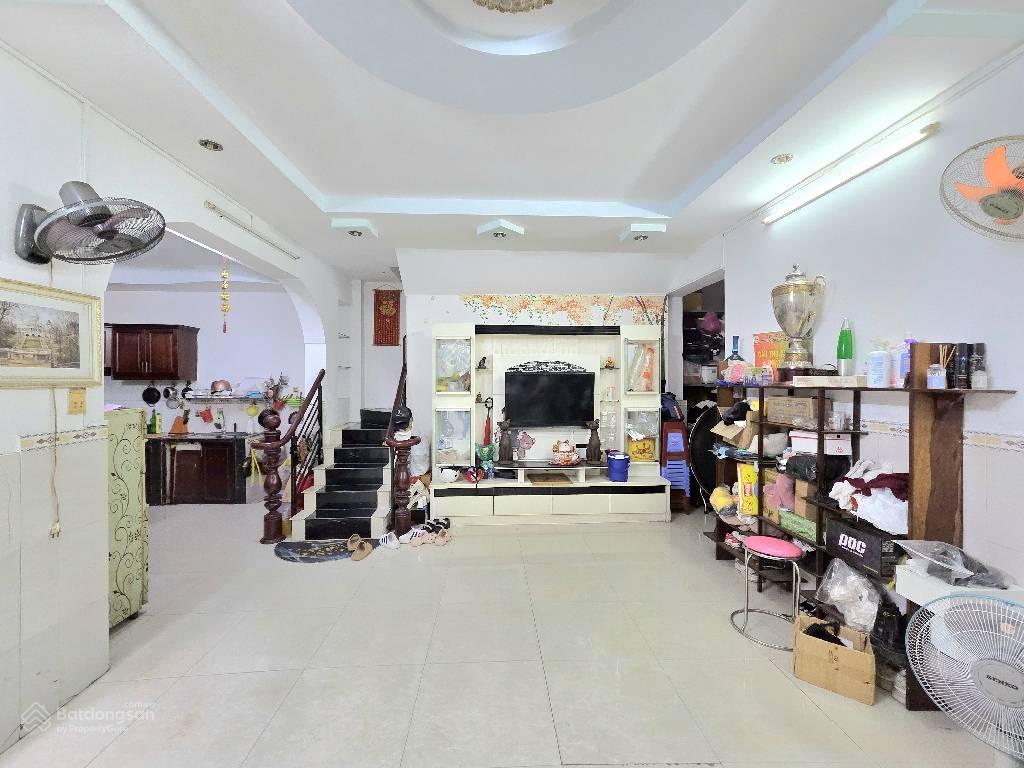 Nhà hẻm 4m, hoàng diệu, p.9, q4, 68m2, 8m x 9m, 4 lầu, chỉ 10,2 tỷ!