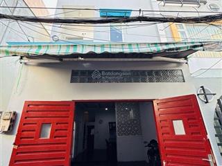 Nhà đường số 9, p8, q4, 46m2, 4m x 12m, 4 lầu, chỉ 5,2 tỷ!