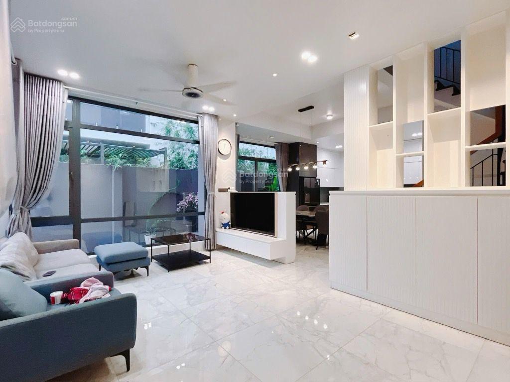 Biệt thự vip jamona, phú thuận, q7, 154m2, 9m x 17m, 3 lầu, chỉ 24,5 tỷ!