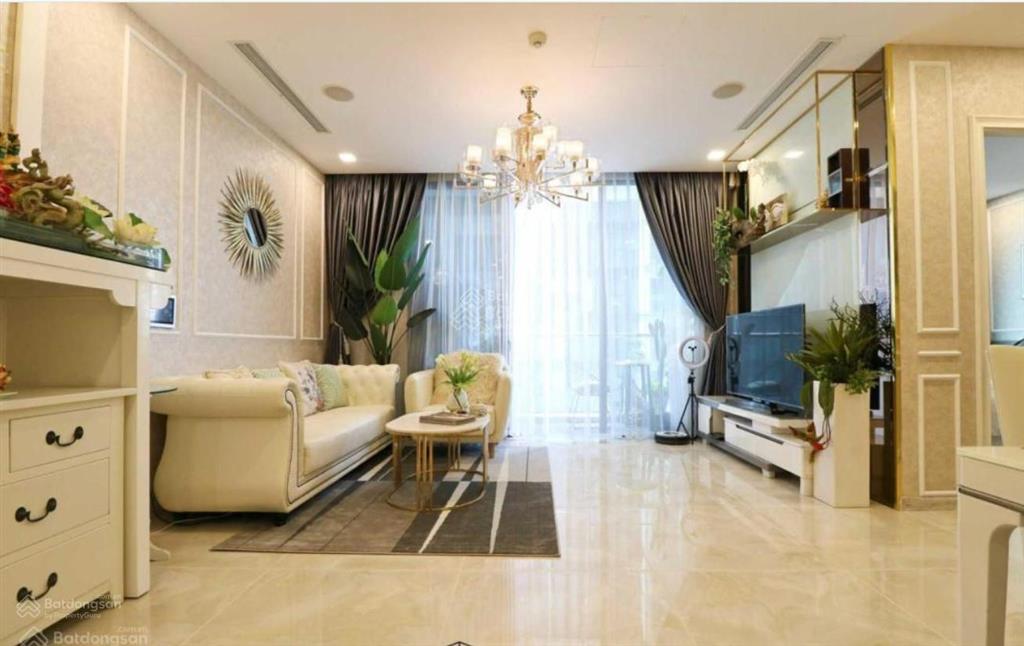 Bán gấp 2pn 2wc hưng phát silver star 77m2 giá 3.8 tỷ sổ hồng riêng.  0901 407 *** xem nhà 24/7