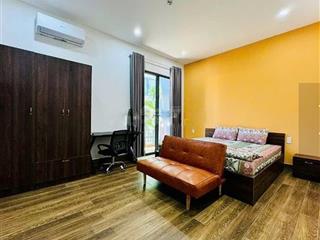 Bán khách sạn đường 10.5m trưng nữ vương, đoạn 2 chiều, dt lớn 200m2 ngang 10m, chỉ tính giá đất