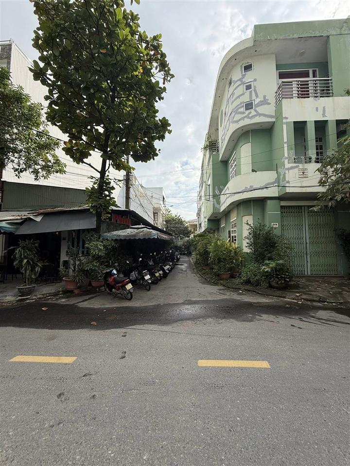 Mua 1 được 2, cặp nhà 3 tầng + nhà c4 gác lửng chỉ 6.45 tỉ, vừa ở vừa cho thuê, trung tâm thanh khê