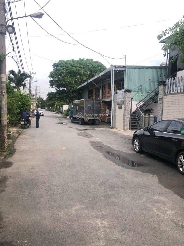 Bán đất tặng 12 phòng trọ, thu nhập gần 30tr/tháng, gần cầu vượt linh xuân, 9.6 tỷ