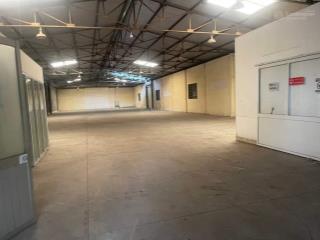 Cho thuê kho 764m2 xa lộ hà nội , thủ đức ( gần quận 2 )