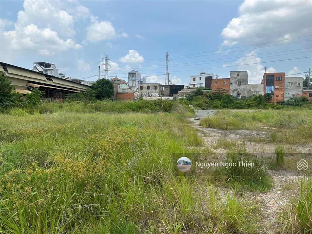 Cho thuê đất mặt tiền xa lộ hà nội, quận 9 (gần quận 2) 2000m2, 4000m2, 8000m2