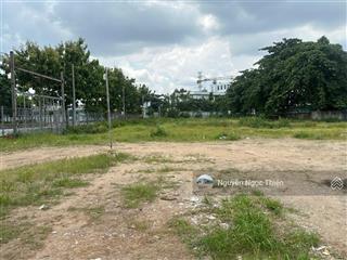 Cho thuê đất mặt tiền xa lộ hà nội , quận 9 ( gần quận 2 ) 2000m2 , 4000m2 , 8000m2