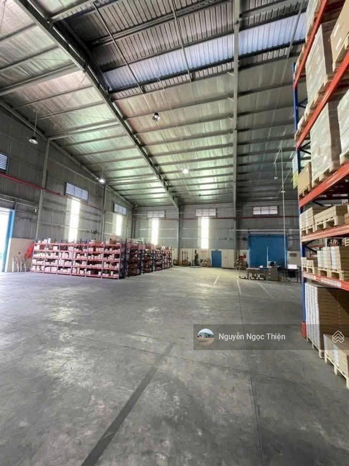 Cho thuê kho 1280m2 gần khu công nghệ cao, quận 9