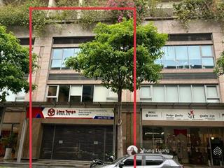 Cho thuê căn shop sarina, mặt tiền 8.3m, hoàn thiện đẹp, vị trí đường b2