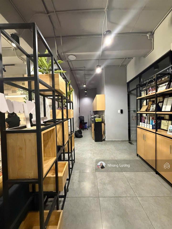 Cho thuê 1.400m2 ngay mt nguyễn cơ thạch sala,  em nhung tư vấn chi tiết 0931 490 ***