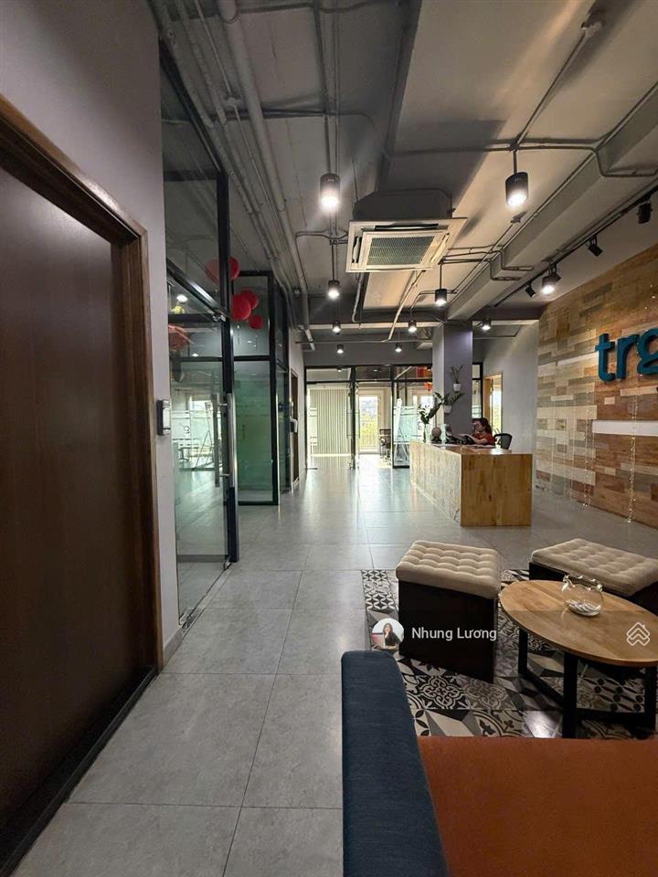 Cho thuê 1.400m2 ngay mt nguyễn cơ thạch sala,  em nhung tư vấn chi tiết 0931 490 ***