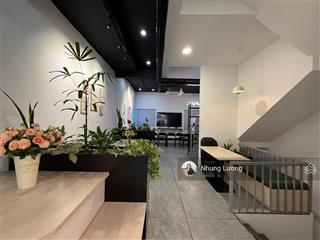 Còn duy nhất căn nhà phố sala diện tích vừa, hầm + 5 tầng, nhà đẹp, vị trí đẹp, chủ nhà thân thiện