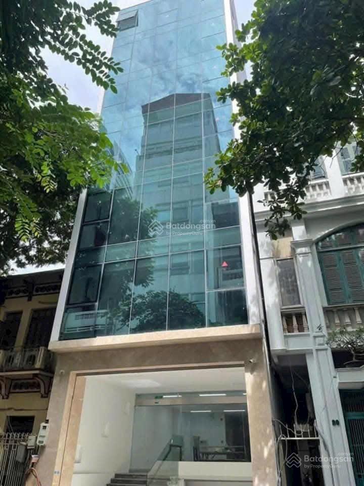 Bán gấp tòa nhà vp vạn phúc, hà đông. dt 80m2, 6 tầng full nội thất, thang máy  giá 20 tỷ